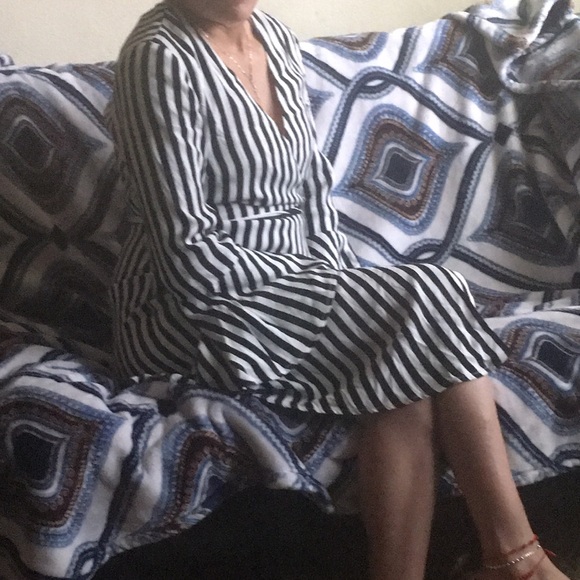 Bardot sexy mini dress - Picture 5 of 13